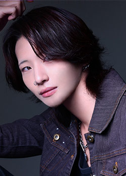 太陽 プロフィール