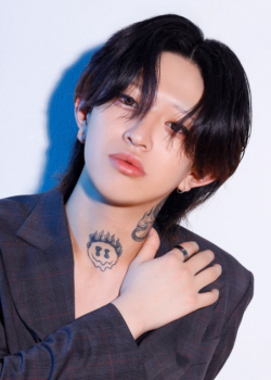 迅 プロフィール