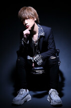 綾野 剛 | TOP DANDY -1st- | ホストクラブ紹介・ホスト求人