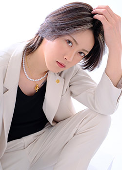 麻倉 葉 | TRIGGER | ホストクラブ紹介・ホスト求人サイト ホスホス